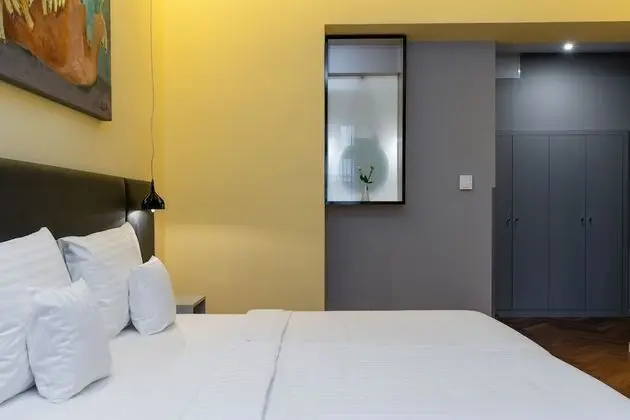 Tek Büyük veya İki Ayrı Yataklı Oda