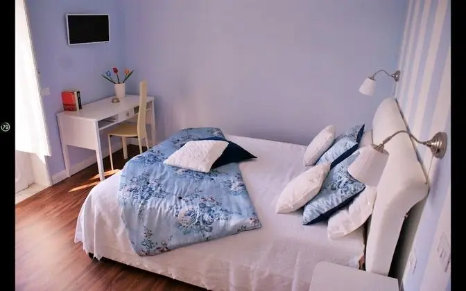 Tek Büyük Yataklı Oda, Balkon