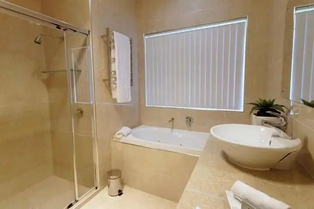 Villa, 3 Yatak Odası (Shiraz)