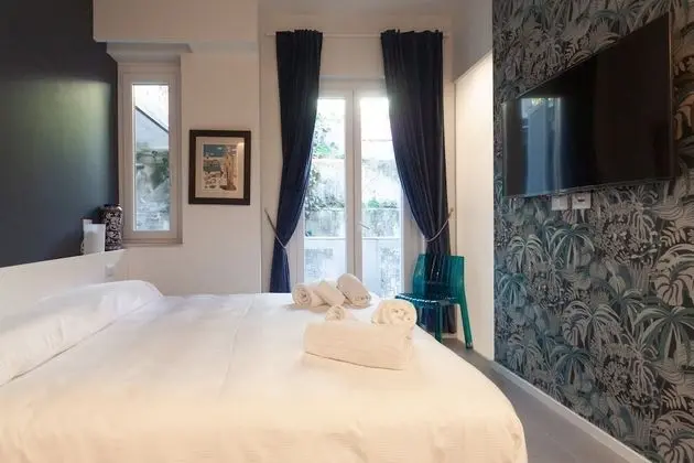 Tek Büyük Yataklı Oda, Balkon