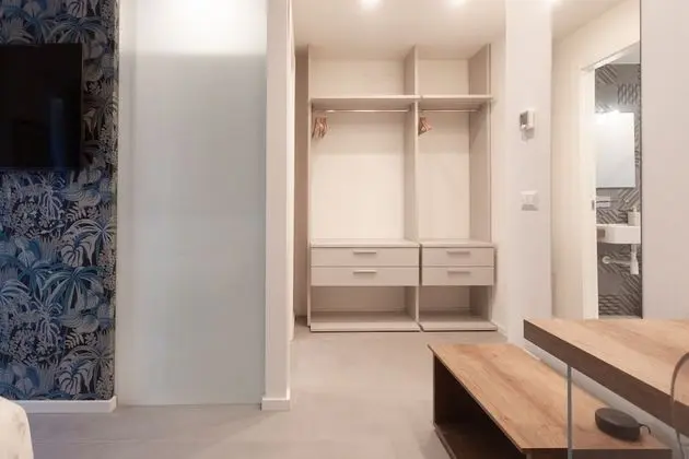 Tek Büyük Yataklı Oda, Balkon