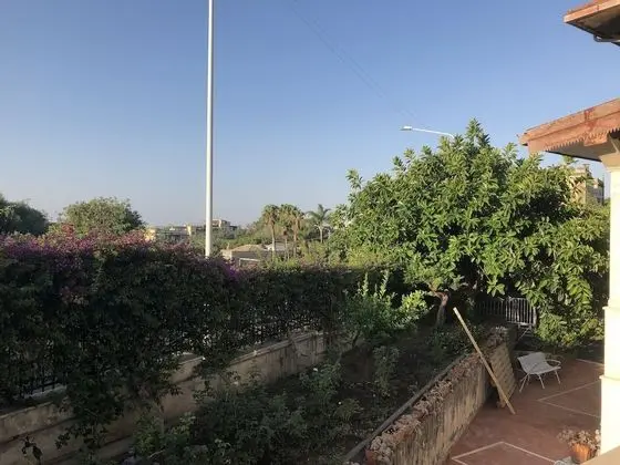 Tek Büyük Yataklı Oda, Teras, Bahçe Manzaralı