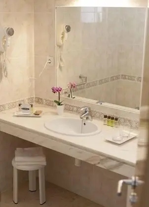 Standard Tek Büyük Yataklı Oda, 1 Çift Kişilik Yatak