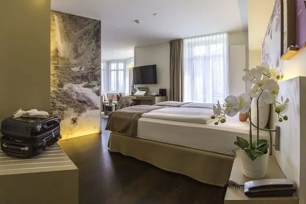 Double Room Large