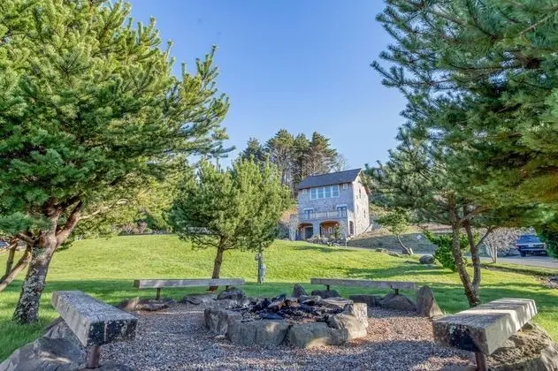 Ev, Birden Çok Yatak (Cascade Cottage)