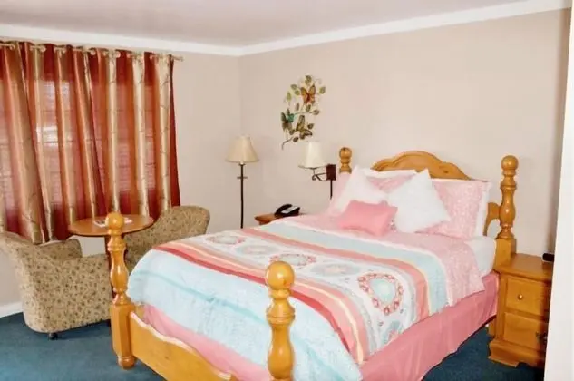 Royal Oda, 1 En Büyük (King) Boy Yatak, Sigara İçilmez, Özel Banyo