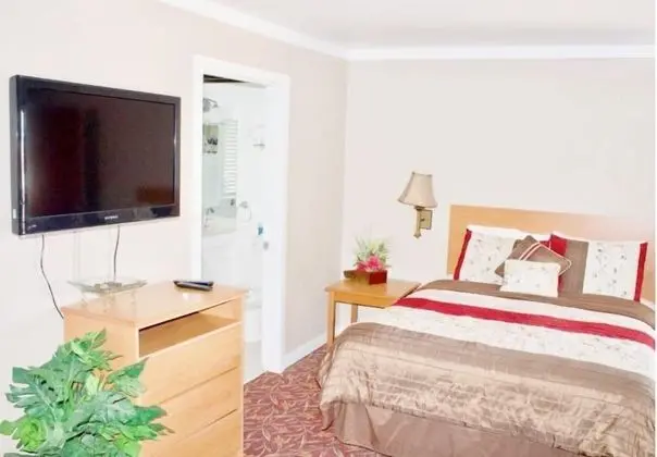 Royal Oda, 1 En Büyük (King) Boy Yatak, Sigara İçilmez, Özel Banyo