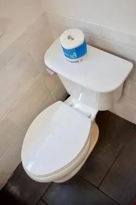 Standard Oda, 1 Büyük (Queen) Boy Yatak, Sigara İçilmez, Özel Banyo