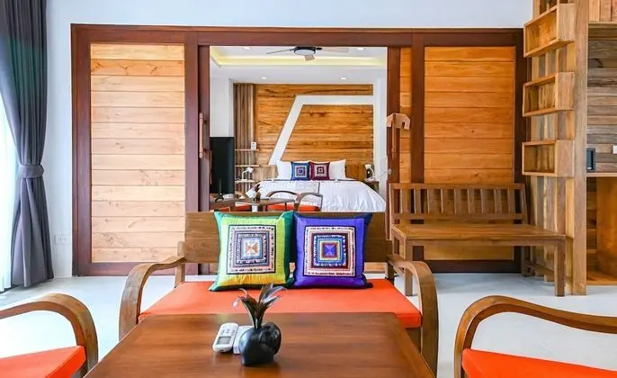 2 Bedroom Bathtub Villa