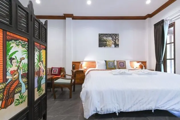Deluxe Tek Büyük Yataklı Oda