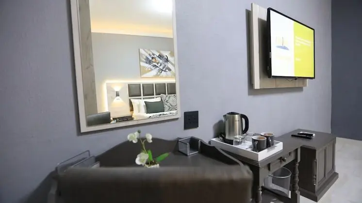 Luxury Tek Büyük Yataklı Oda