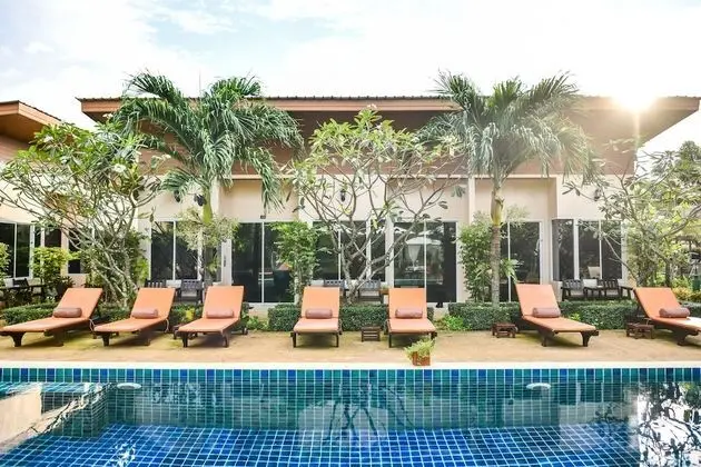 Poolside Room