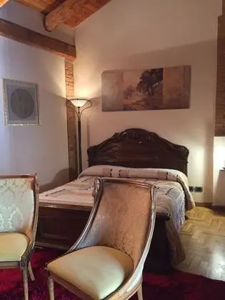 Tek Büyük Yataklı Oda, 1 Çift Kişilik Yatak