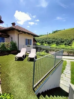 Superior Üç Kişilik Oda, Tepe Manzaralı