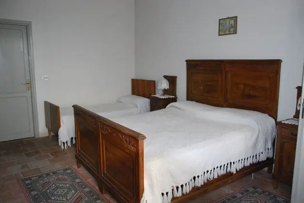 Tek Büyük Yataklı Oda