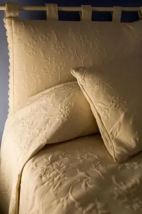 Büyük Yataklı Tek Kişilik Oda