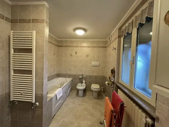 Camera doppia , idromassaggio