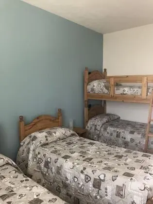 Ortak Ranzalı Oda (4 People and 4 Single beds)