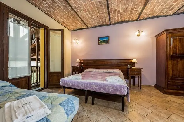 Standard Tek Büyük Yataklı Oda