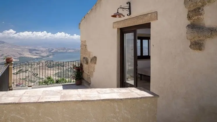 Family Apart Daire, Birden Çok Yatak (Sellerio)