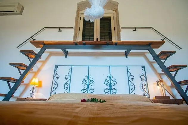 Deluxe Tek Büyük Yataklı Oda, Bahçe Manzaralı