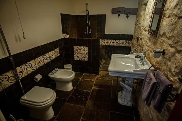 Deluxe Tek Büyük Yataklı Oda, Bahçe Manzaralı