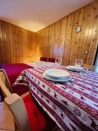 Standard Stüdyo (3 people)