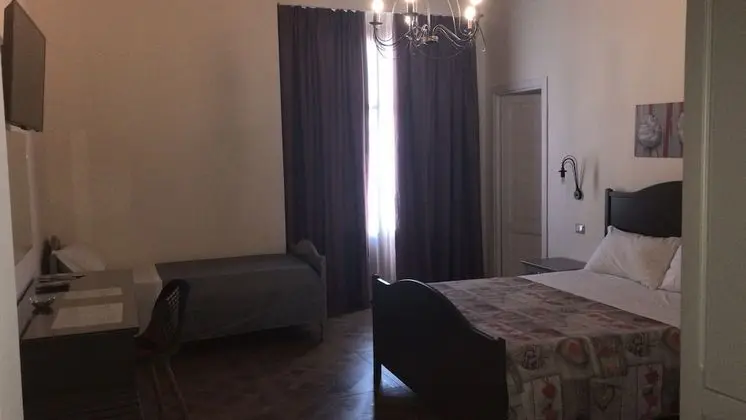 Üç Kişilik Oda, Küçük Mutfak