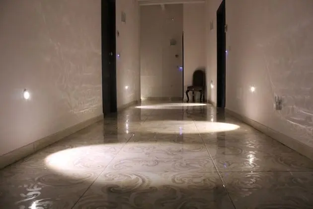 Üç Kişilik Oda, Küçük Mutfak