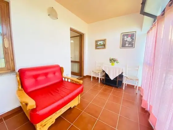 Apart Daire, 2 Yatak Odası, Zemin Kat