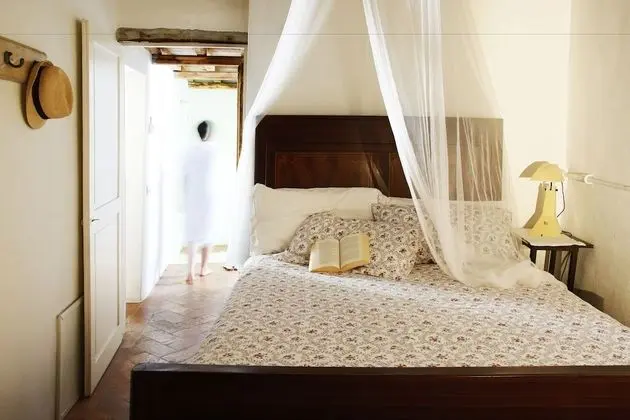 Kır Evi, 3 Yatak Odası, Mutfak, Vadi Manzaralı (Sarperi)