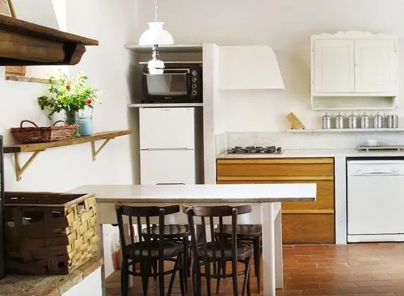 Kır Evi, 3 Yatak Odası, Mutfak, Vadi Manzaralı (Sarperi)