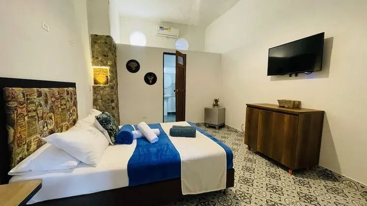 Standard Tek Büyük Yataklı Oda