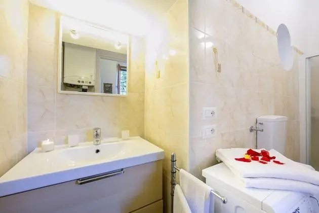 Family Apart Daire, 1 Çift Kişilik Yatak ve Çekyat, Bahçeli (Casetta al Lago)