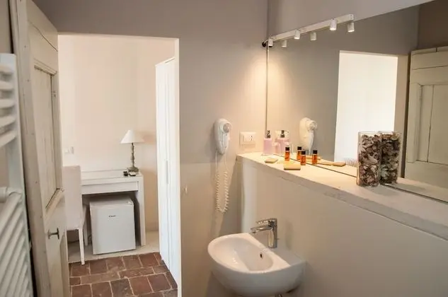 Classic Tek Büyük Yataklı Oda