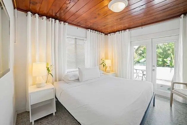 One Bedroom Bayview