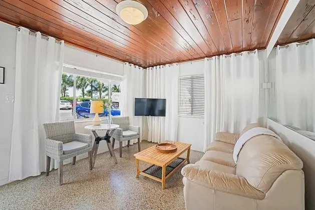 One Bedroom Bayview