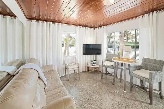 One Bedroom Bayview