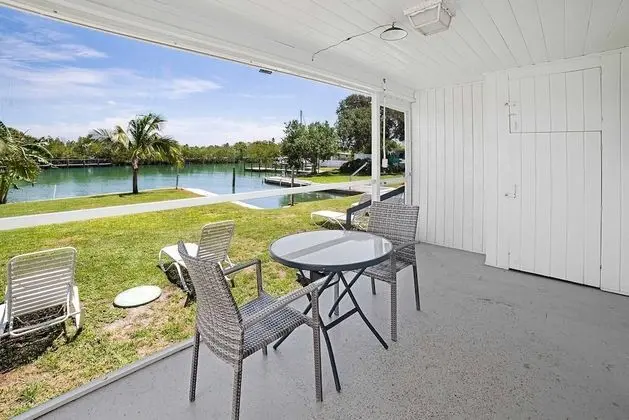 One Bedroom Bayview