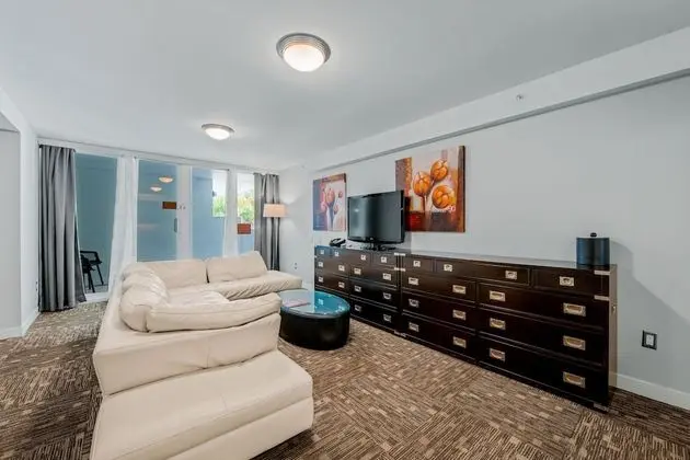 King Suite