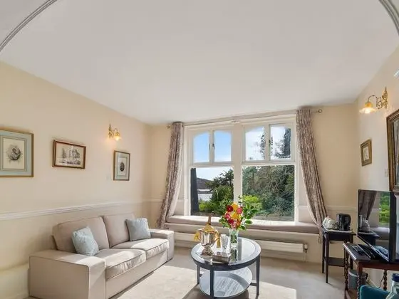 Junior Süit, 1 En Büyük (King) Boy Yatak