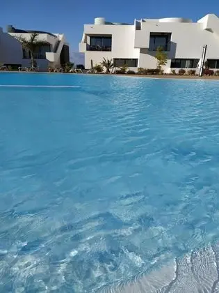 Apart Daire, Banyolu/Duşlu, Havuz Manzaralı
