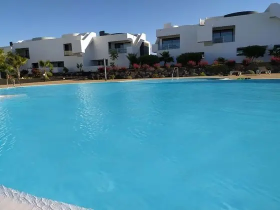 Apart Daire, Banyolu/Duşlu, Havuz Manzaralı