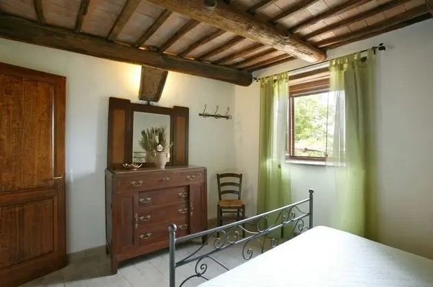 Basic Tek Büyük Yataklı Oda