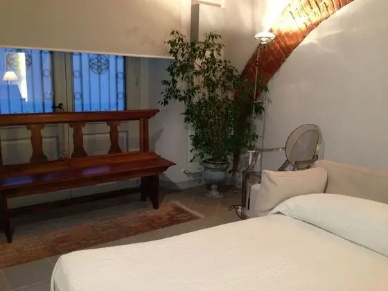 Basic Tek Büyük Yataklı Oda