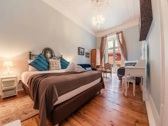 Superior Tek Büyük Yataklı Oda, Balkon, Nehir Manzaralı