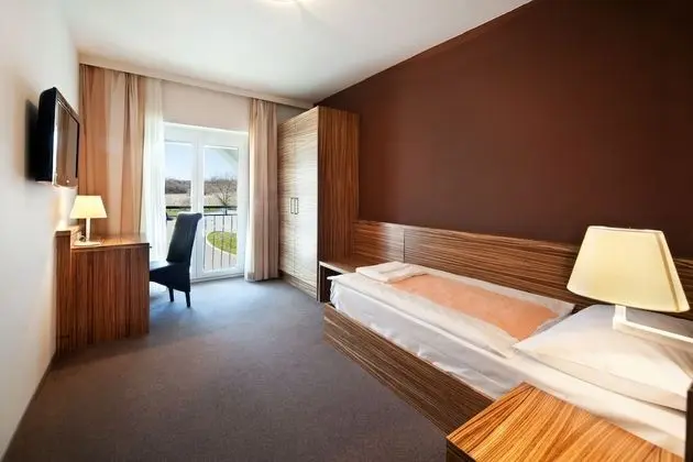 Basic Süit, 1 Büyük (Queen) Boy Yatak