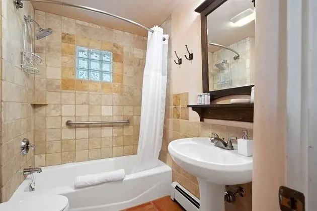 Ev (Casita de las Aves - Unbeatable Locat)