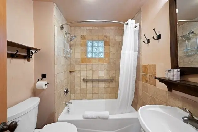 Ev (Casita de las Aves - Unbeatable Locat)
