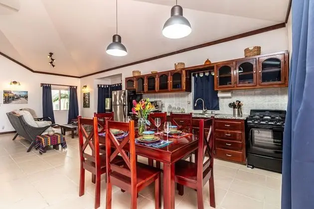 Family Ev, 2 Yatak Odası, Plaj Manzaralı, Okyanusa Sıfır